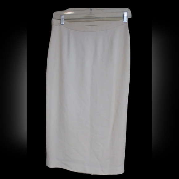 ALC  Ivory Textured Skirt, EUC - Picture 1 of 3
